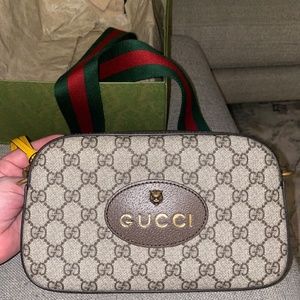 Gucci Beige Neo Vintage GG Supreme Messenger Bag